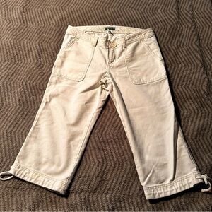 Abercrombie & Fitch Womens Cream Cropped Chino Pants